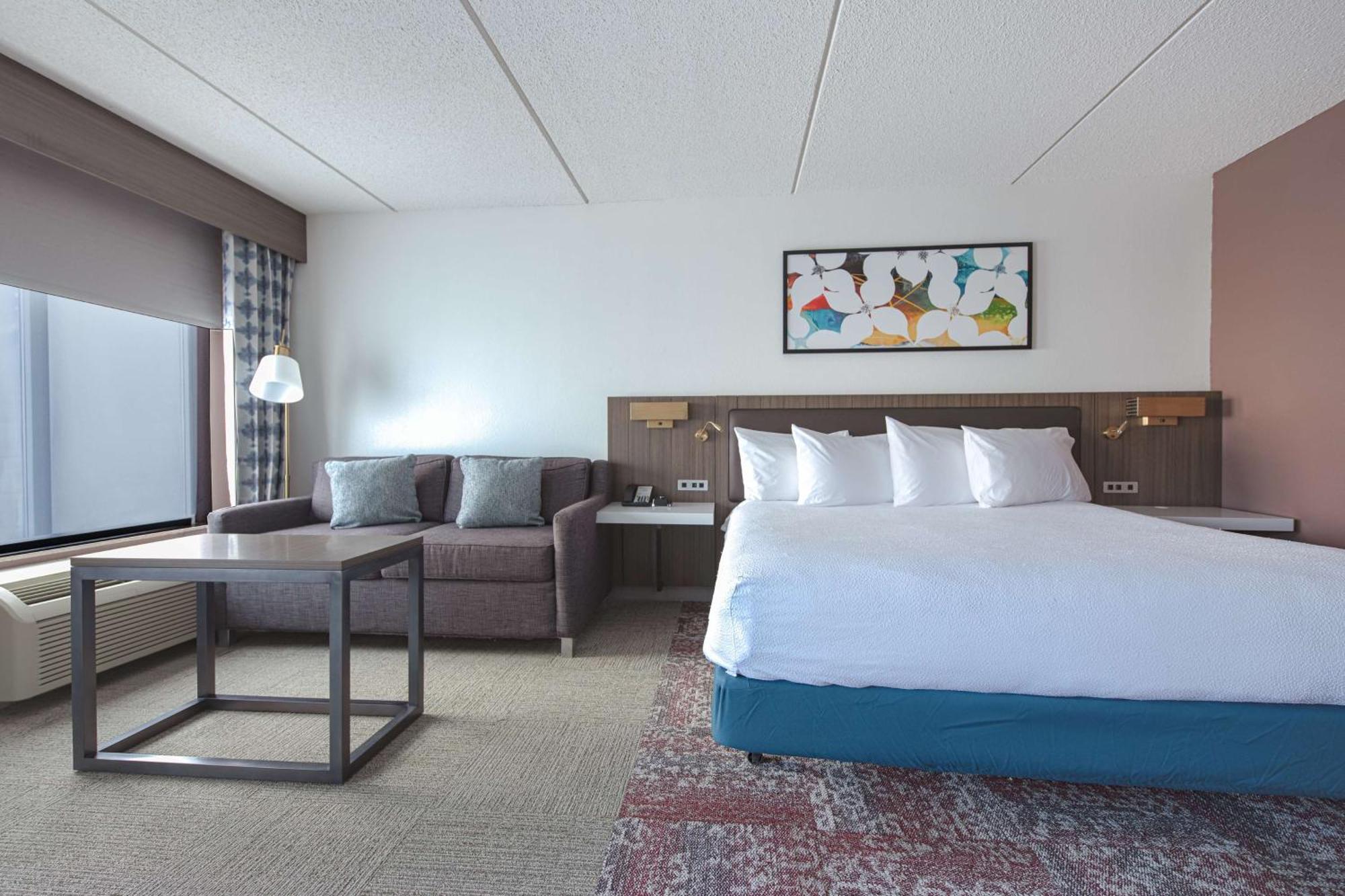 Hilton Garden Inn Newport News Buitenkant foto