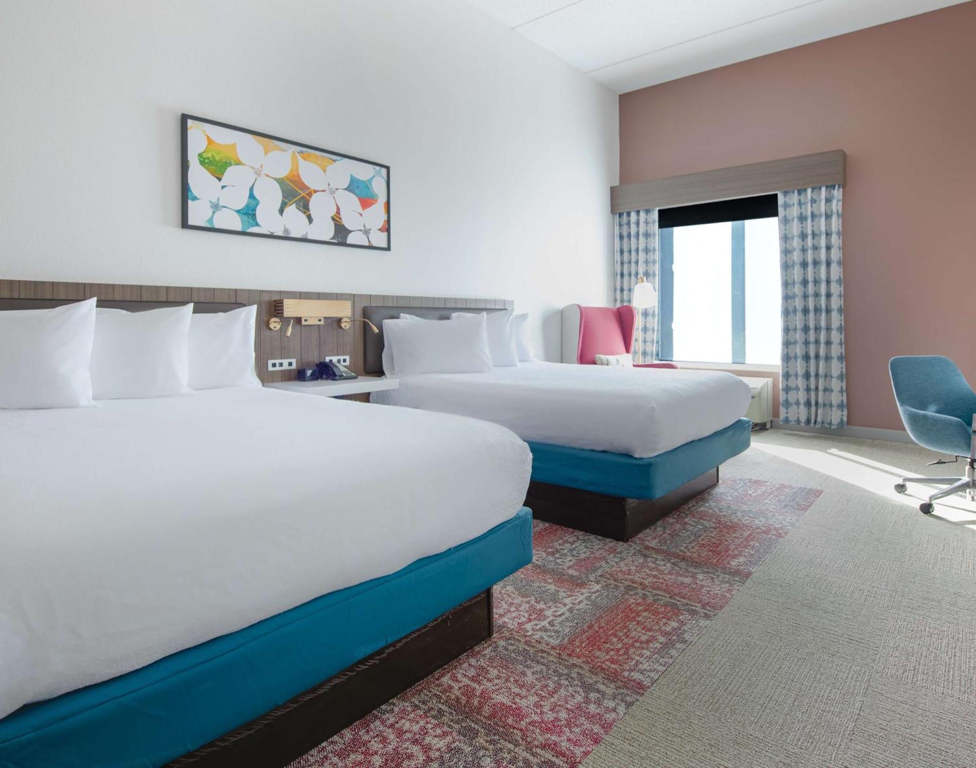 Hilton Garden Inn Newport News Buitenkant foto